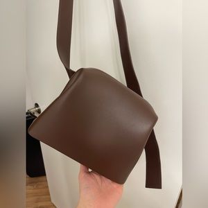 Osoi mini Brot bag dark chocolate